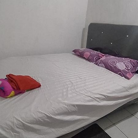 Hotel Mutiara Batulicin Redpartner Kampung Baru Exteriör bild